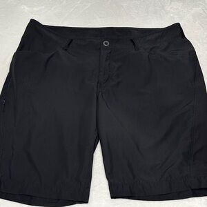Arc'teryx Women's Black Hiking Outdoors Utility Athletic Shorts 12